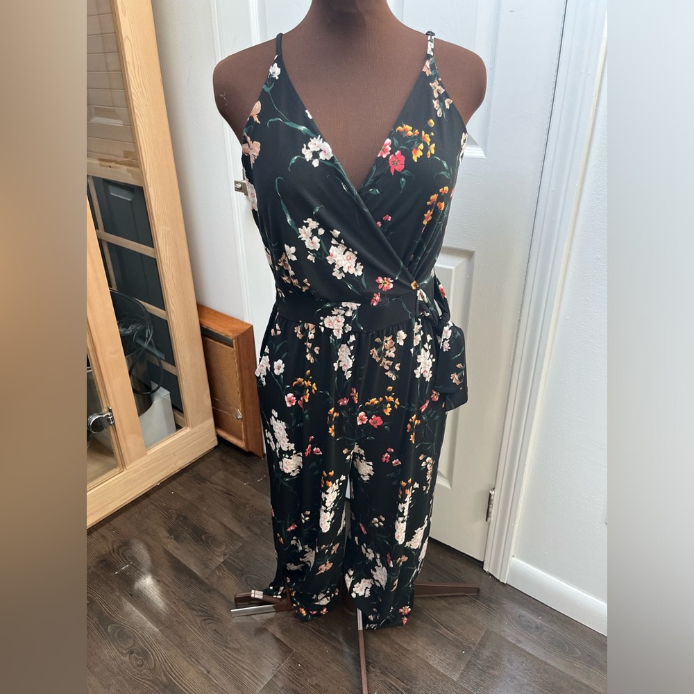 Kaileigh floral romper